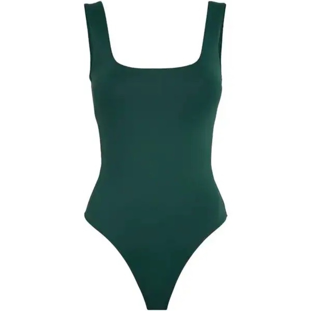 Good American 
Sculpting Modern Tank Bodysuit NWOT